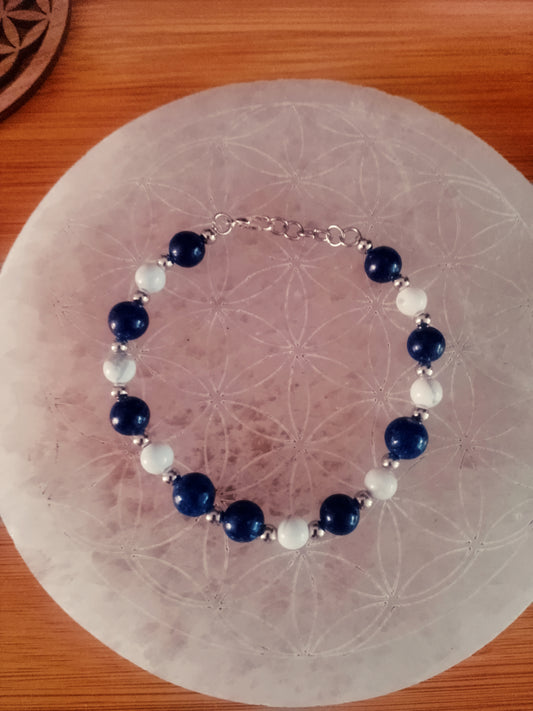 Bracelet en howlite et lapis lazuli
